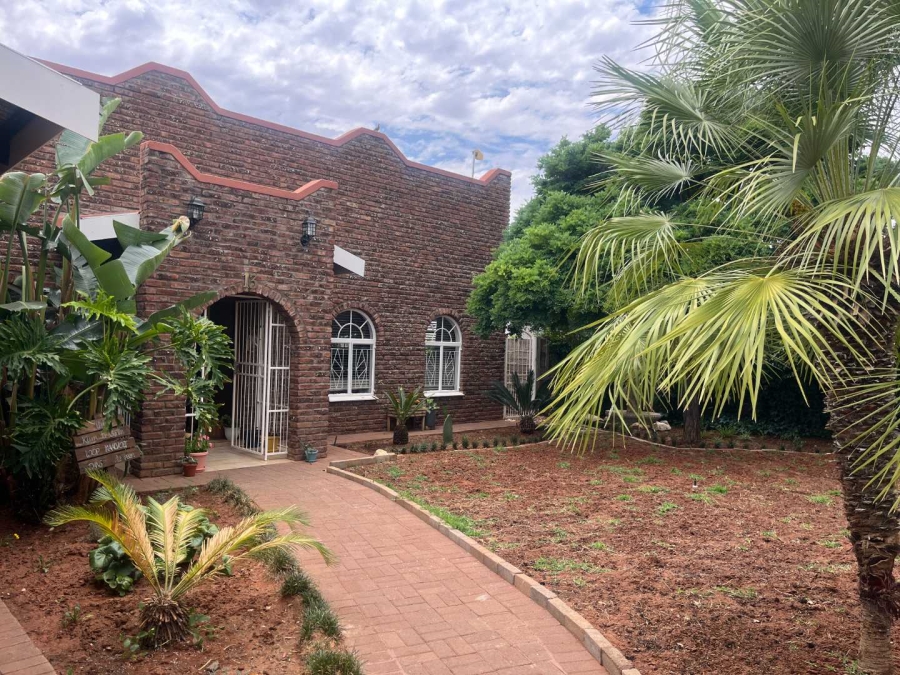 4 Bedroom Property for Sale in Keidebees Northern Cape